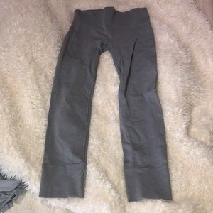 lululemon athletica Pants - LU LU lemon athletica gray pants size 6 lululemon athletica Pants - LU LU lemon athletica gray pants size 6